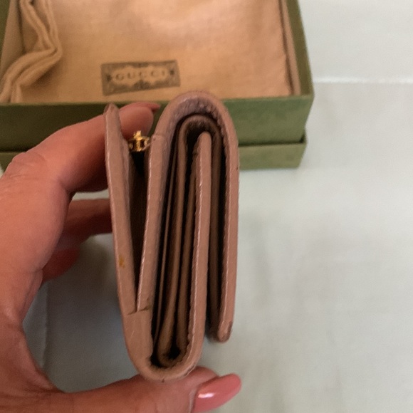 Authentic GUCCI GG Marmont Trifold Compact Leather Wallet - Picture 14 of 16